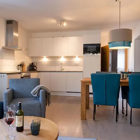 Aparthotel Kristall Plaza Niederau