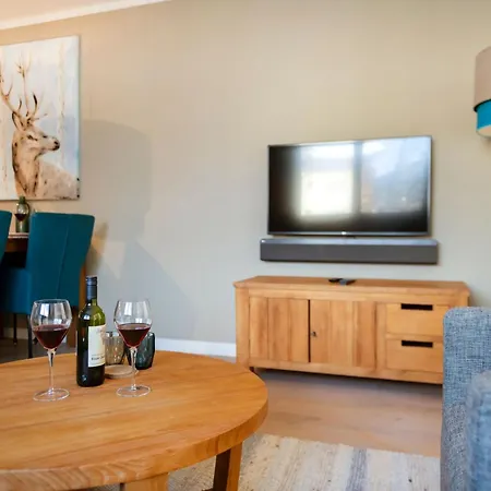 Aparthotel Kristall Plaza 4*