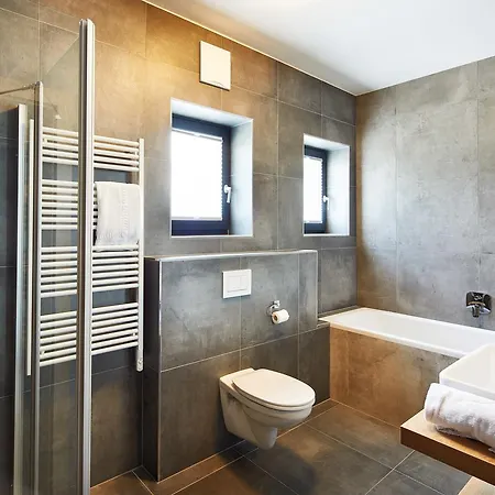 Kristall Plaza Ξενοδοχείο με διαμερίσματα