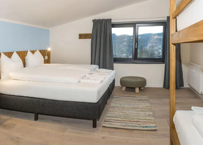 Aparthotel Kristall Plaza Niederau