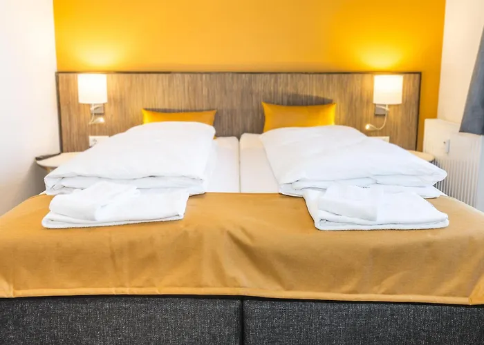 Kristall Plaza Aparthotel