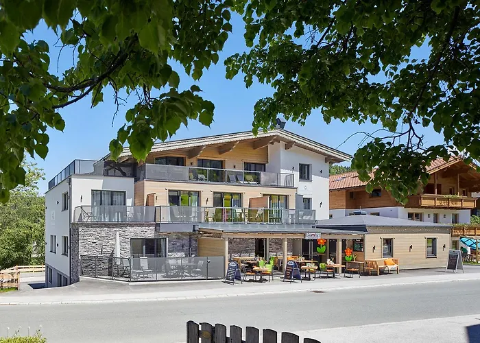 Aparthotel Kristall Plaza Niederau