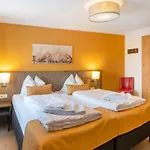 Hotel apartamentowy Kristall Plaza