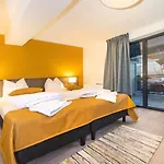 Kristall Plaza 4* Niederau