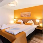 Kristall Plaza Aparthotel Niederau